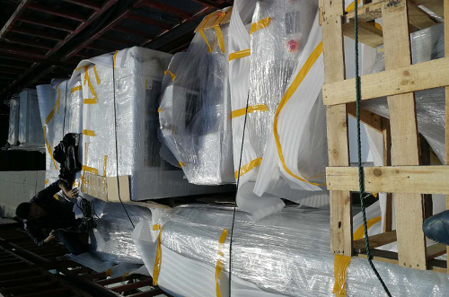 金華客戶SMT設備專車送貨，貨到上門安裝調試